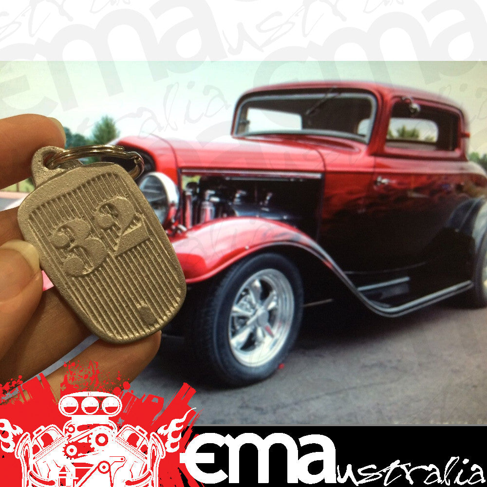O'Brien Truckers OTKC32 32 Ford Grille Shaped Keyring Keychain Cast Alum
