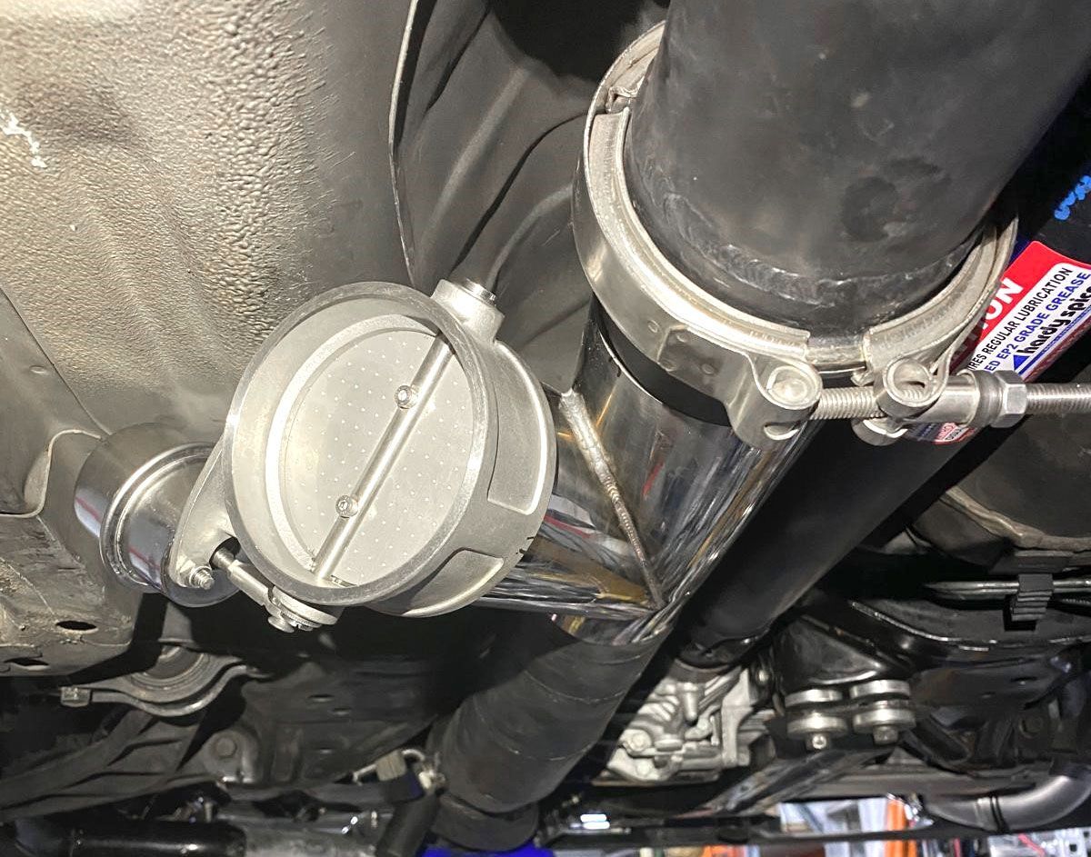 Aeroflow Performance Products AF9590-4000 4" Exhaust Control Valve Opens when boost reaches 6-7 psi