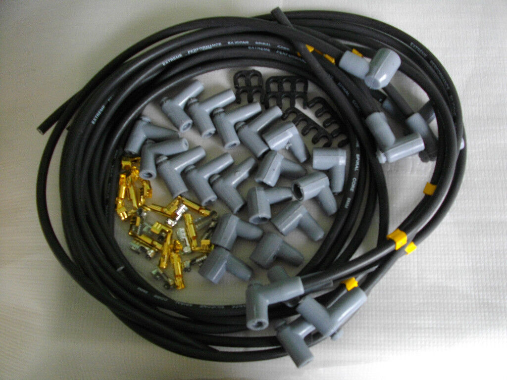 EMA-B-90 EMA-B-90 Universal 9mm Black Spark Plug Leads 90 Degree (set)