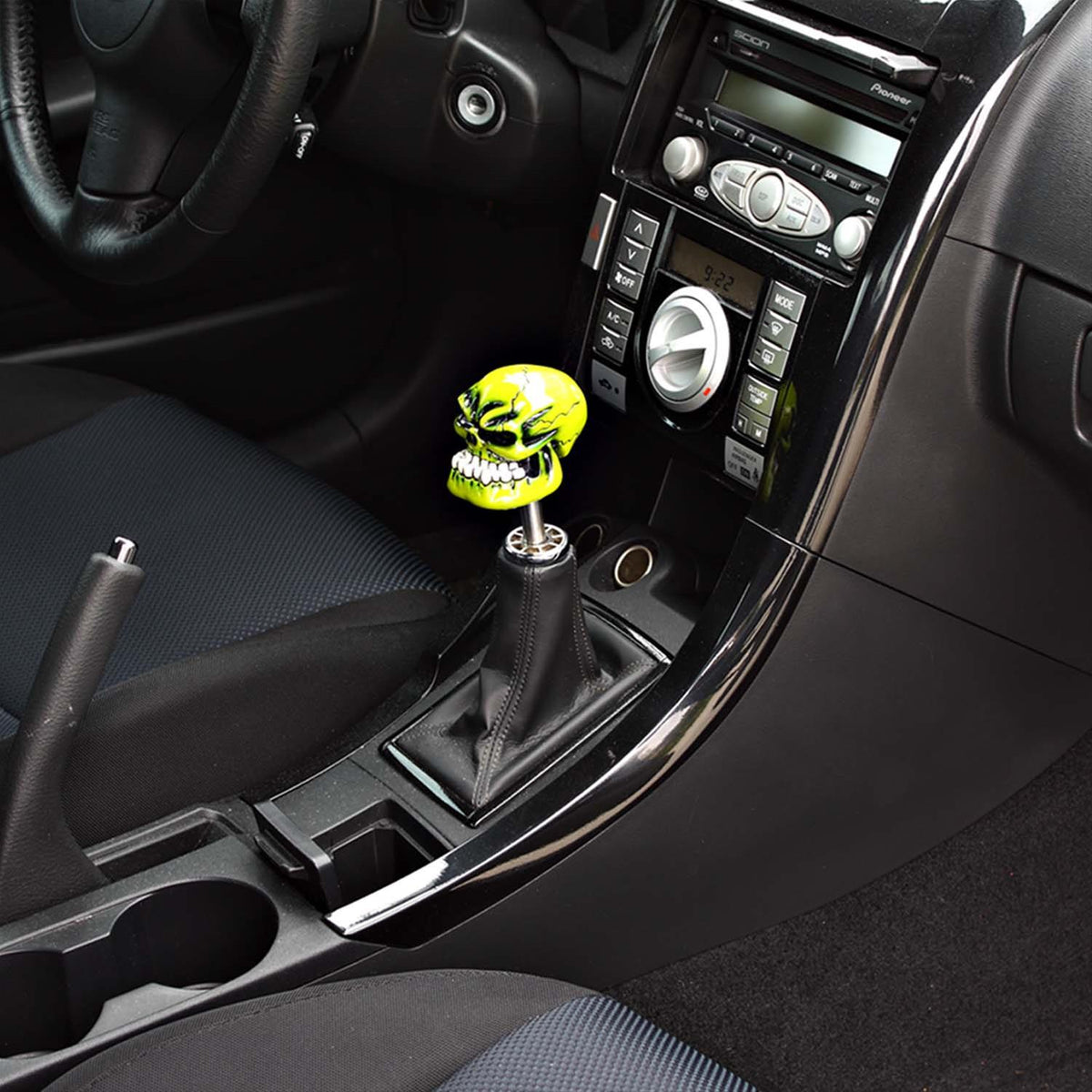 TFI Racing TFI-PM2270 Green Skull Shift Knob