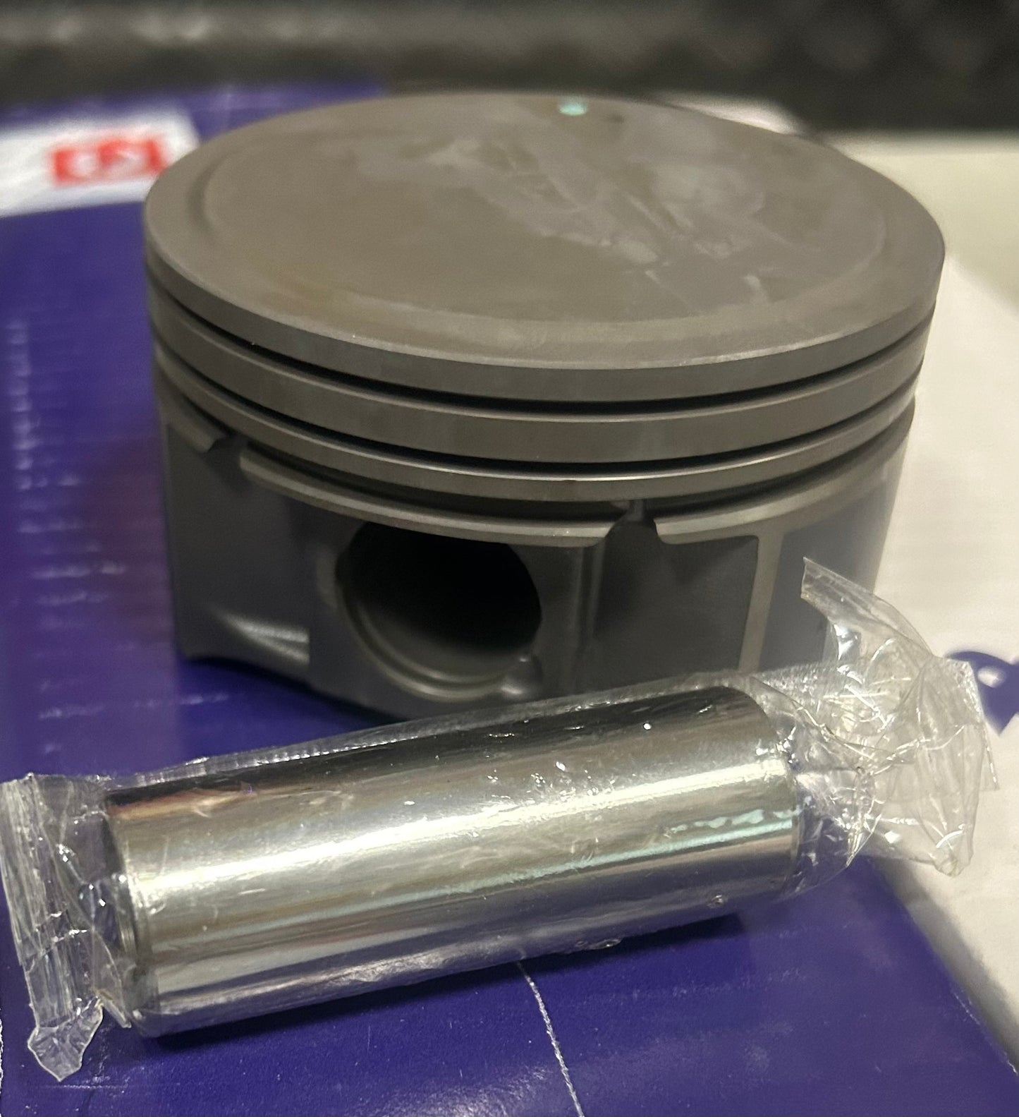 PISTON & RING SET (8) FORD MODULAR 5.4L 3.572" (+.020") BORE BOSS 290 302 315 23mm PIN & COATED SKIRTS (PS-290B-020)