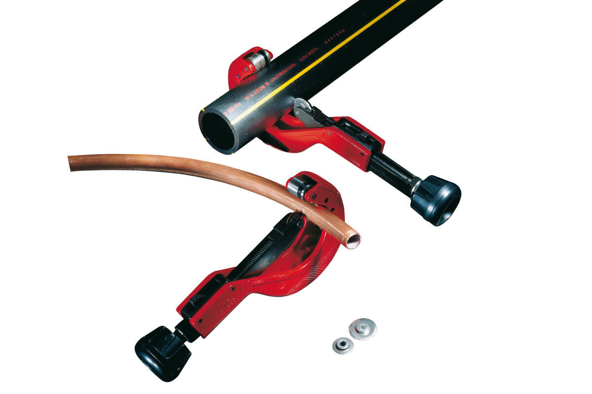 Proflow PFECUT6 Tubing Cutter Tool Blue Hard Lines Fits 50mm to 127mm . Diameter Pipe Each