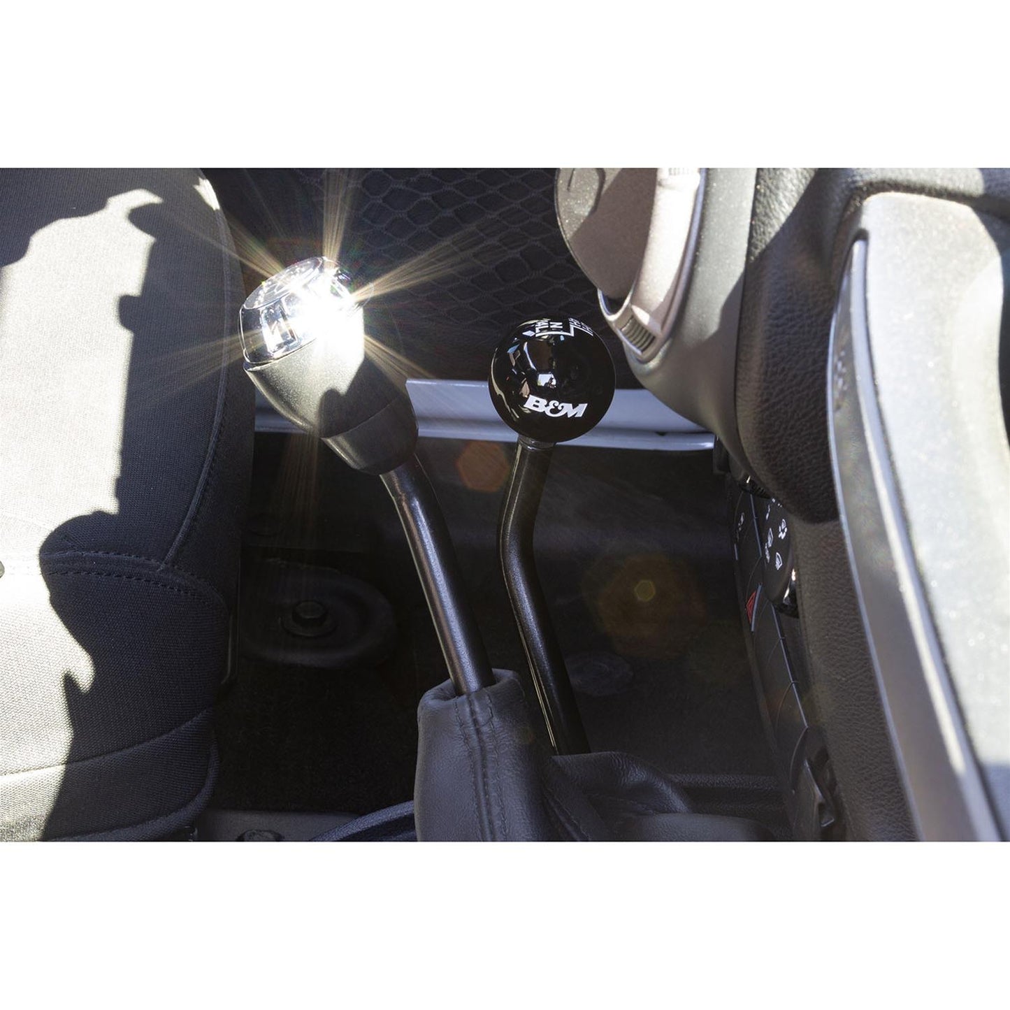B&M BM81152 07-18 Wrangler, Extended Trans