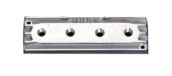 Mooneyes MNMP1012 Fuel Block Finned Cast Aluminium 4 x 1/8" Npt Outlets Ports