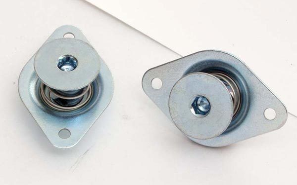 Moroso MO71382 Large Flush Head Self-Ejecting Fasteners 3/16" Hex 7/16" X .550"