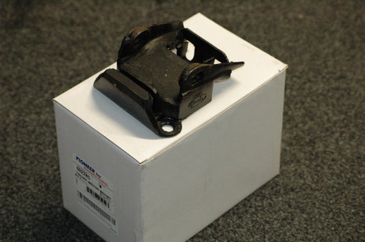 Pioneer PI602285 Replacement Engine Mount Chev SB & BB V8 Locking Type Pi 602285