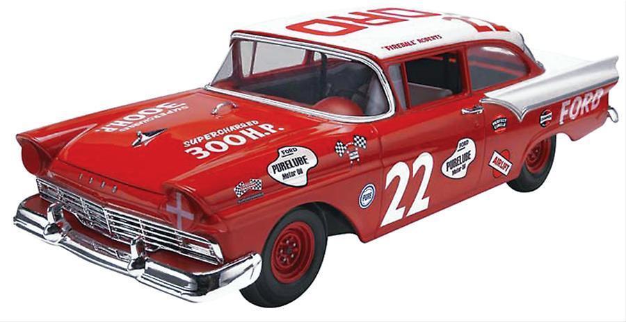 Revell REV85-4024 85-4024 1:25 Fireball Roberts 1957 Ford Fairlane Nascar Plastic Model Kit