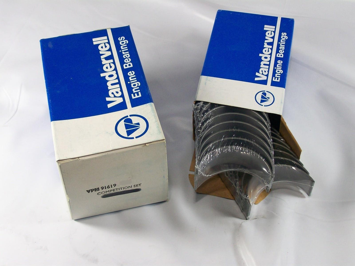 Chevsmall blockGen1 V8 262-350C.I.D (+.001 oversize) Chev SB Competition Main Bearing Set Vpm91619 Vandervell VPM91619001