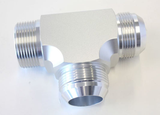 Aeroflow AF826-20S Tee -20AN with 1-1/4" NPT On Silver AN Tee with NPT On Run