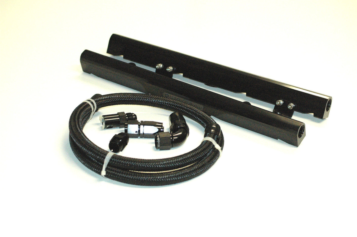 HOLDEN VT - VZ LS1 5.7L V8 AEROFLOW BILLET ALLOY FUEL RAIL KIT BLACK AFLS1KITBLK