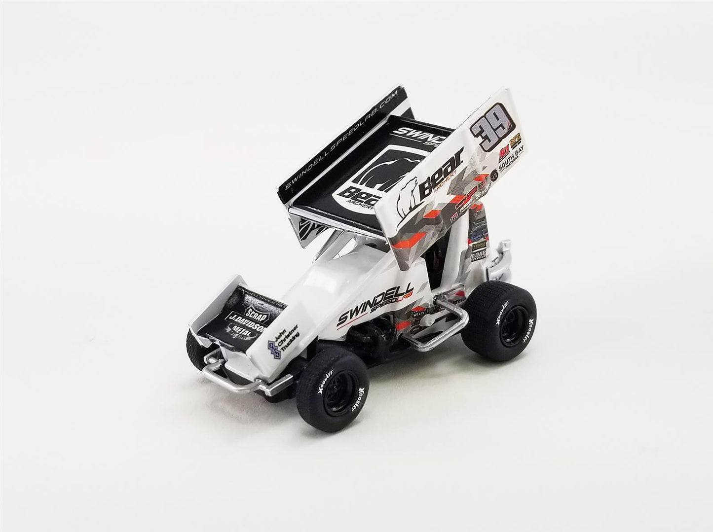 Acme Trading Company AMM-A6401007 1:64 Scale 2021 Kevin Swindell #39 Bear Archery/Swindell Speedlab Sprint Car Diecast Model