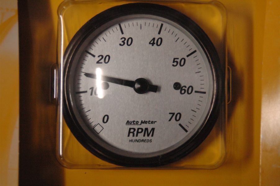 AutoMeter AU1995 American Platinum 3-1/8" Elec In-Dash Tachometer 0-7000RPM