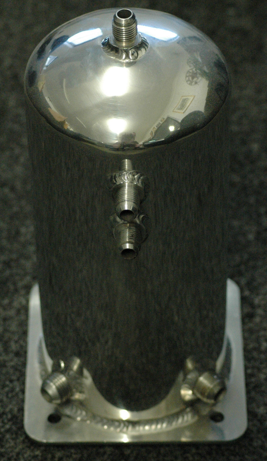 Cal Customs CAL2922 Polished Aluminium Surge Tank 2.5 Litre Round