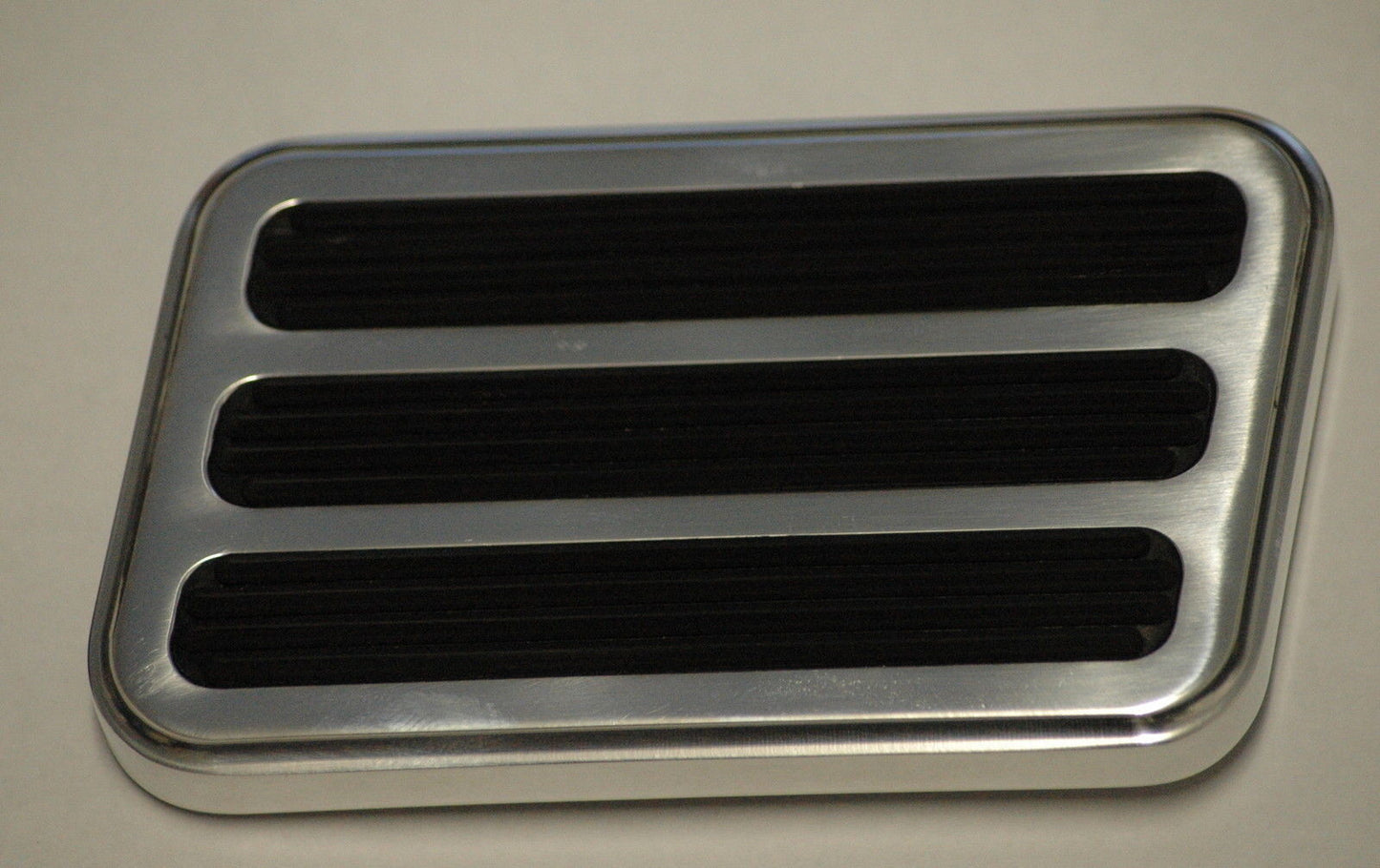 Cal Customs CAL-4032 Cal Custom Polished Aluminium Rubber Inserted Brake Pedal 4.5"X2.5"