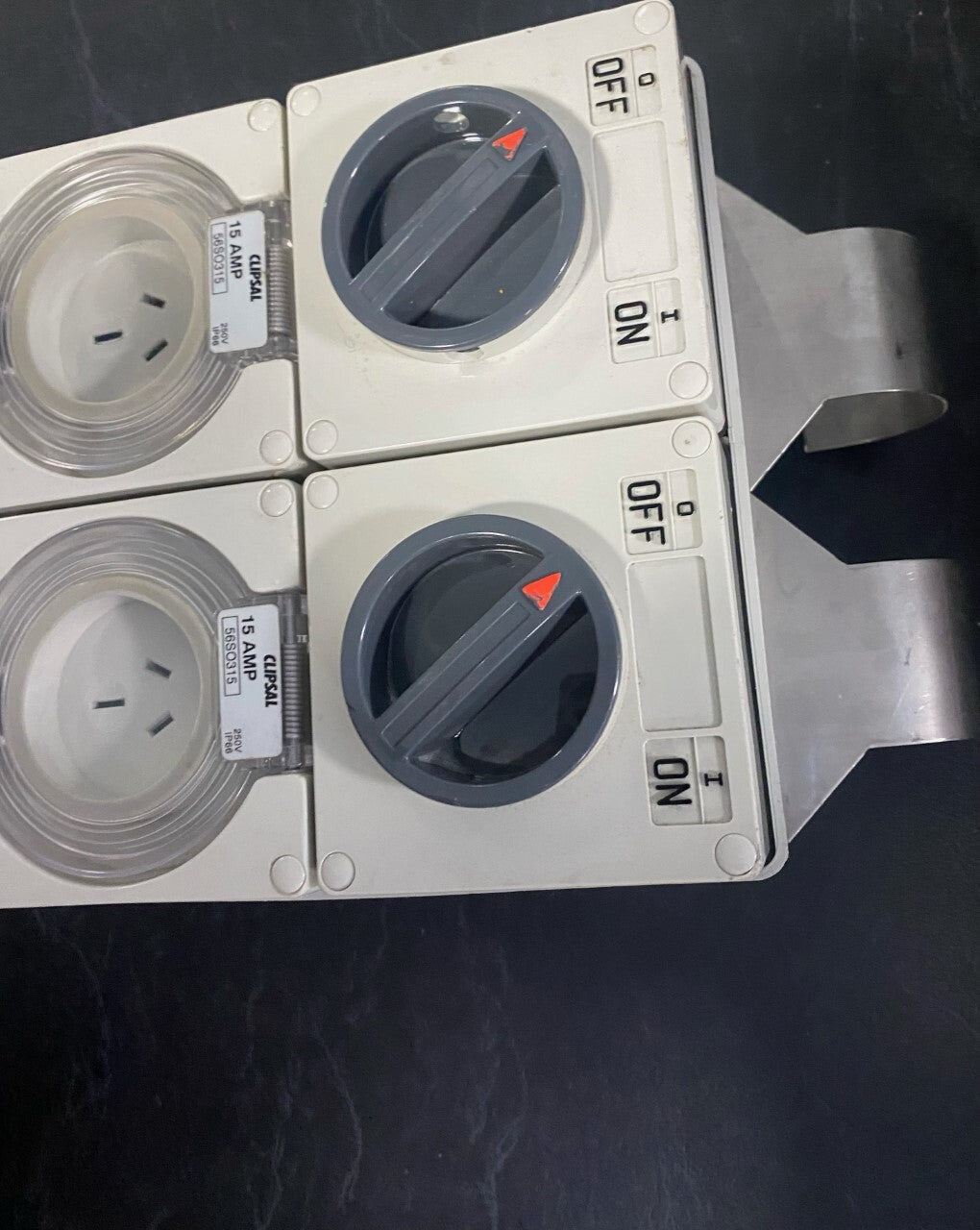 Clipsal CLIPSAL10AMP 2 Way Electrical Sockets 10 Amp 250V Ip66