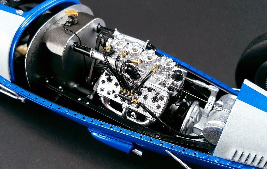 Holley HO36-460 Weiand Belly Tanker Salt Flat Racer Limited Edition Diecast 1:18 Scale Replica