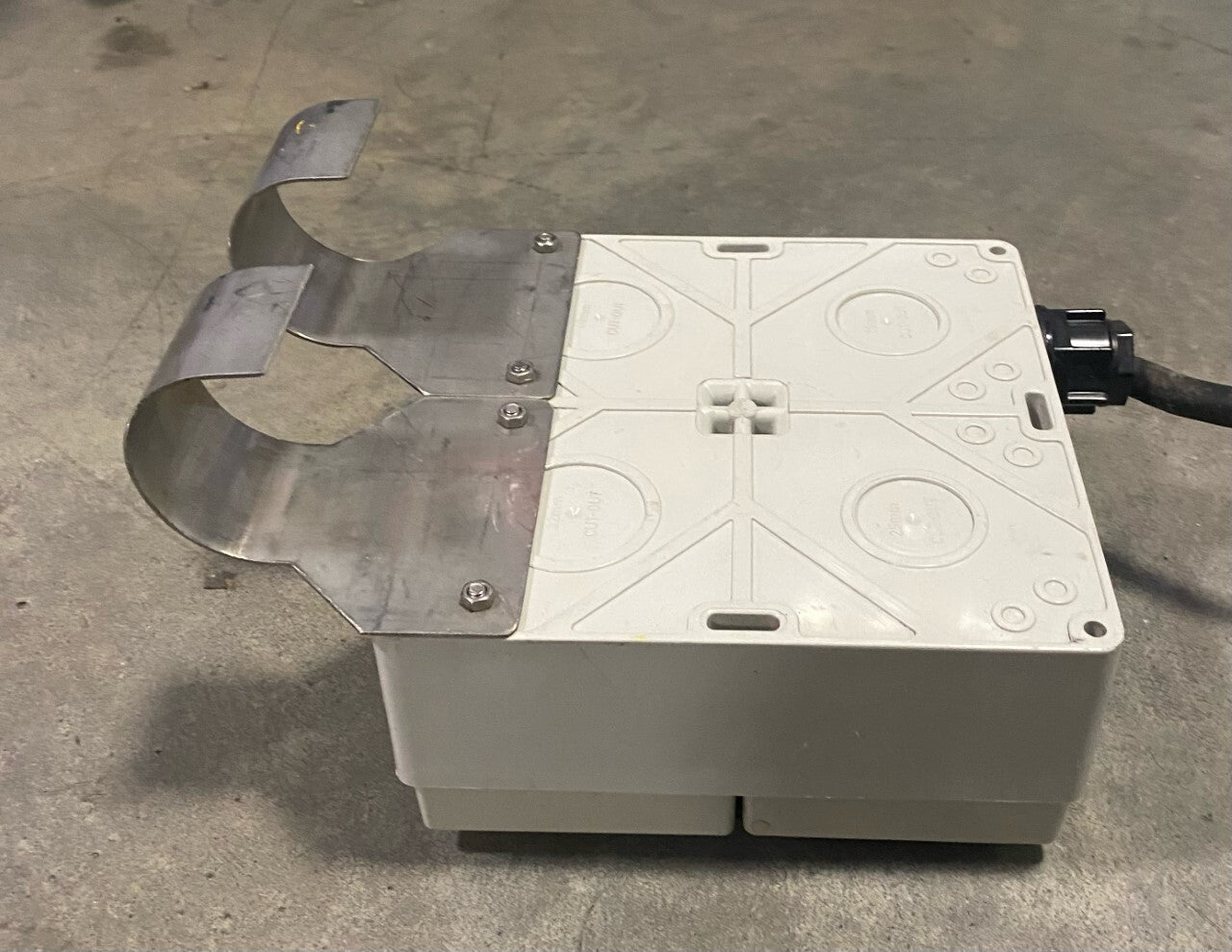 Clipsal CLIPSAL10AMP 2 Way Electrical Sockets 10 Amp 250V Ip66