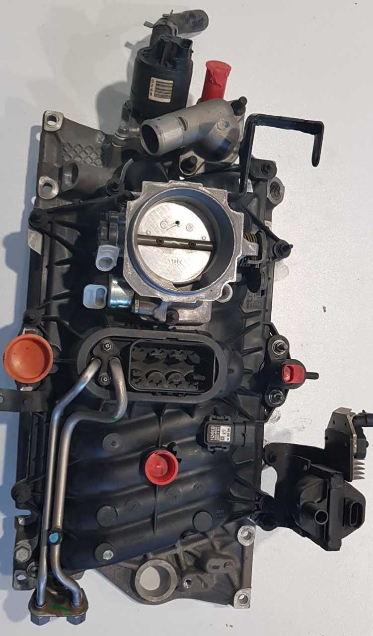 CLEARANCE - Chev 5.7L 1995-on Vortec EFI Intake Manifold, Throttle Body, Coil Assembly