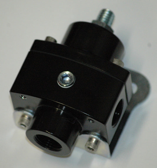 Endurotec EW22205 Fuel Pressure Regulator 3/8Npt x 3 Port 4.5-14 Psi 1/8Npt Gauge Port